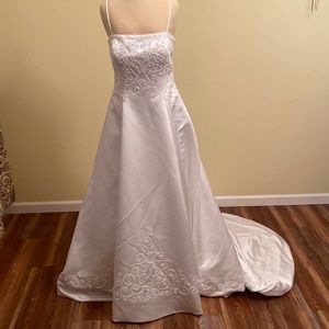 Anjolique Bridal Collection Style 416